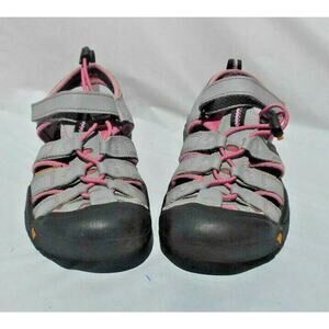 Keen Newport Youth Sz 3 Hiking Waterproof Sandals